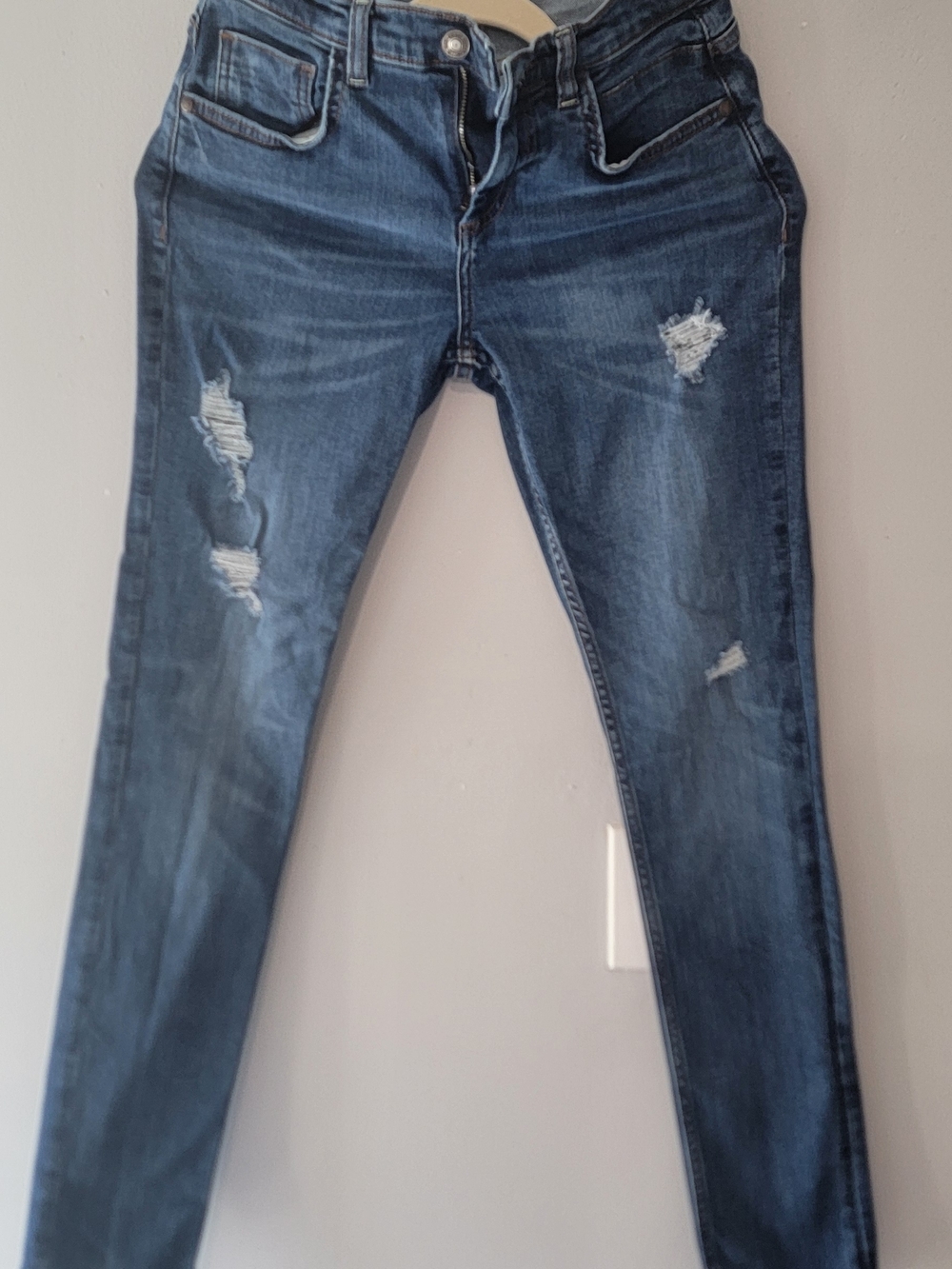 Guess Women's Dark Blue Distressed Skinny Jeans